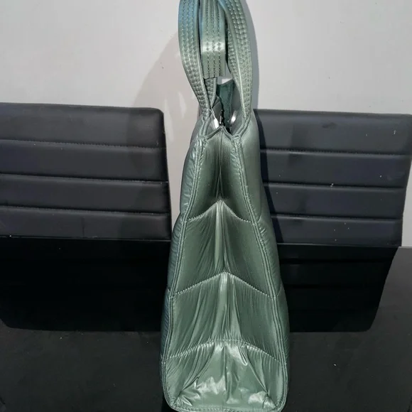 Moose Knuckle X Telfar Puffer Bag - Picture 3 of 11